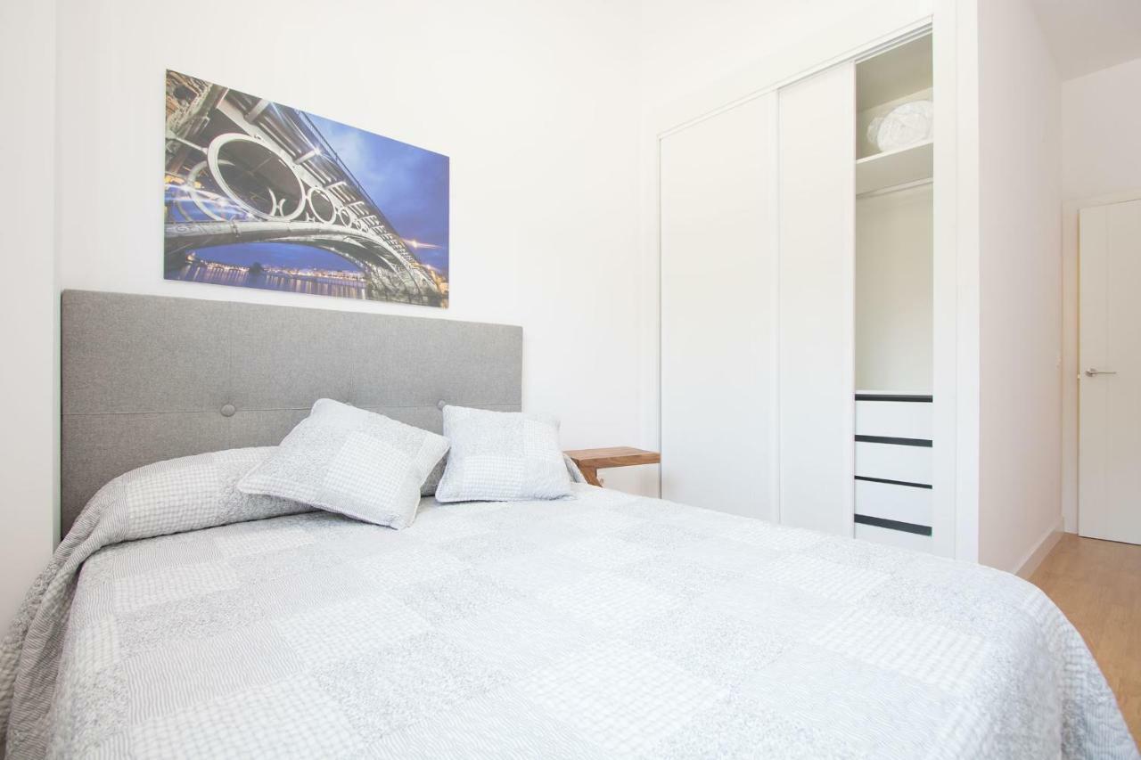 Murallas De Sevilla Apartamento Con Garaje 4 Pax Exterior photo